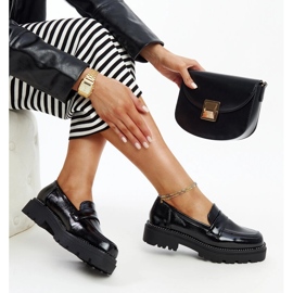 Loafers i svart läder 1