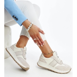 Gråa läder sneakers från Nahas 1