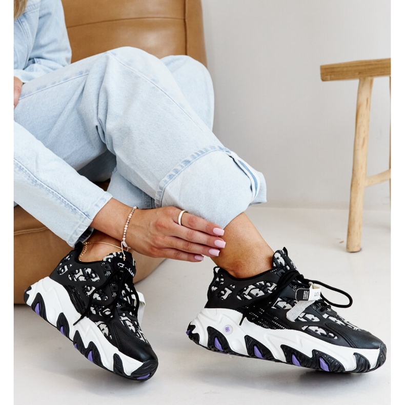 Svarta sneakers med tjock Melsen-sula 1