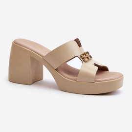 Zazoo 40419 flip-flops i läder för kvinnor med utskärningar och dekoration, beige 1