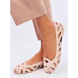 Meliski Chassa Naken genombruten balettlägenheter beige 2