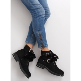 Snygga stövlar med nitar CLS-30 Svart 1