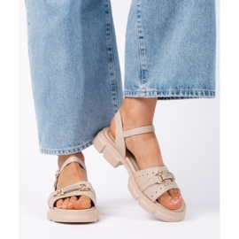 Goodin Damsandaler i beige läder 2