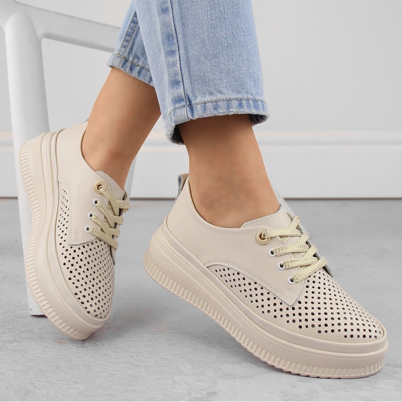 Genombrutna läderskor för kvinnor på plattformen, beige Artiker 54C1707 1