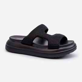 Svarta Jestella damer dekorerade flip-flops på plattformen 1