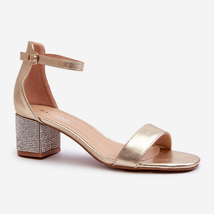 Damsandaler gjorda av ekologiskt läder med dekorerade höga klackar, gyllene Wiatalia 1