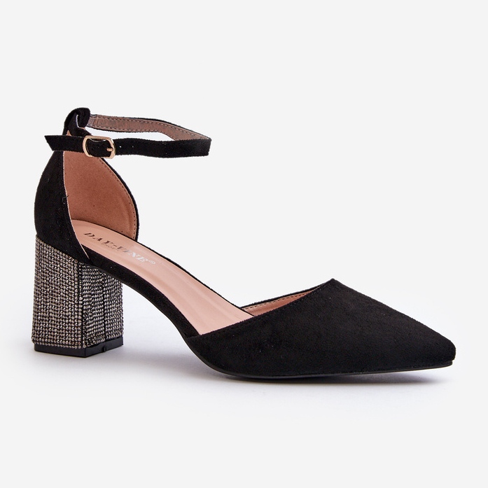 Pumps av eko-mocka på dekorerad klack, svart Anlitela 1