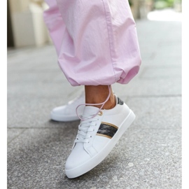 Vita sneakers med en dekorativ Grada-rand 5