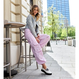 Beige skor med massiv Teska-sula 1