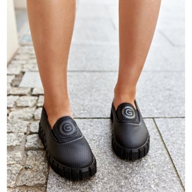 Svarta skor med massiv Teska-sula 2