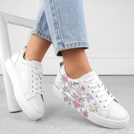Damskor i läder, sportsneakers med blommor, Filippo DP6056 vit 1