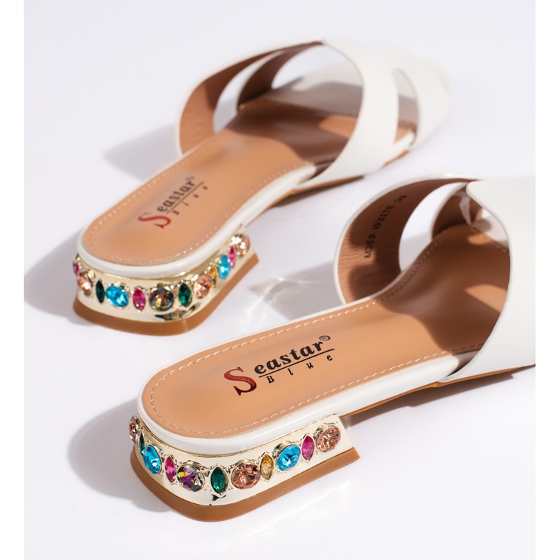 Vita platta flipflops för kvinnor 2