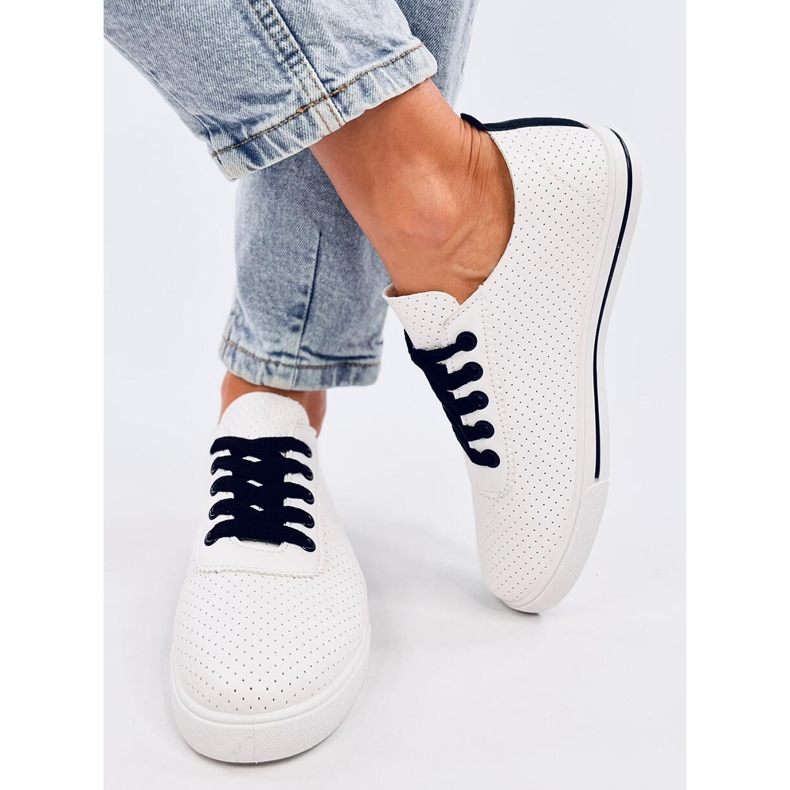 Kostare svarta sneakers för kvinnor vit 1