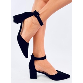 Dacrem Black lågklackade pumps svart 2