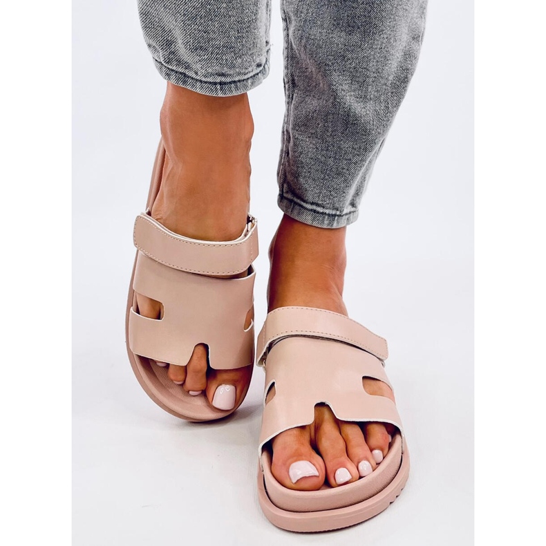 Tawny Beige damtofflor 1