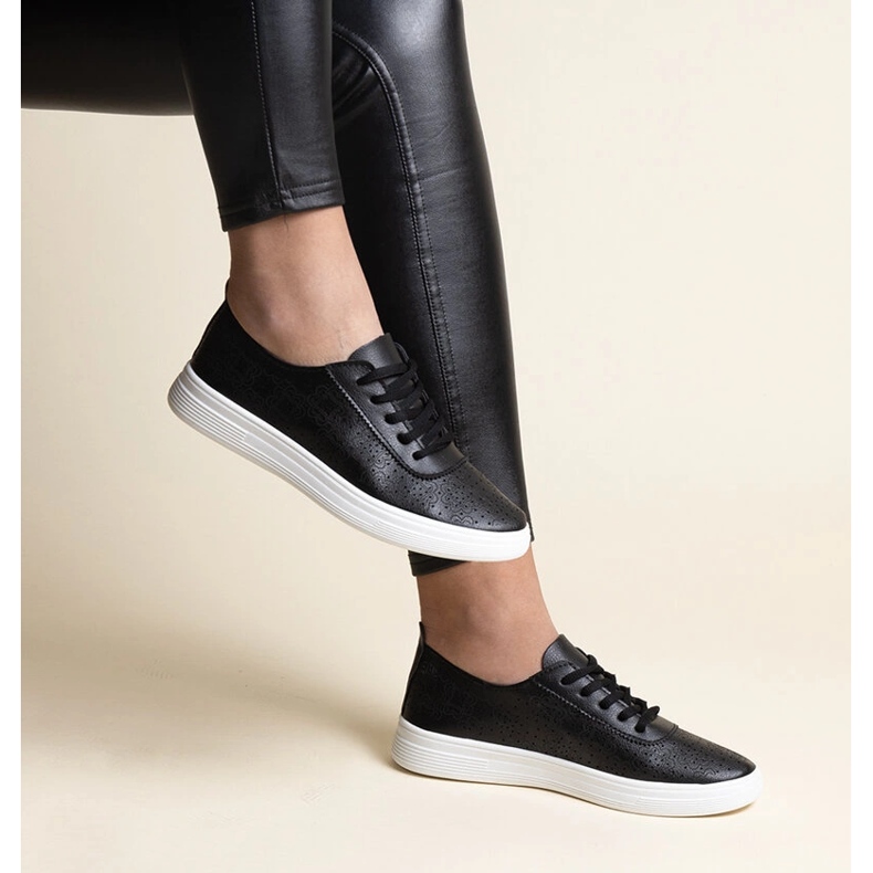 Svarta Whitley eco läder sneakers 1