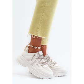 Sneakers för kvinnor på en massiv sula med dekorativ snörning Vit Relissa 2