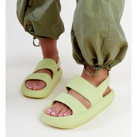 Gröna Attiana sandaler 3