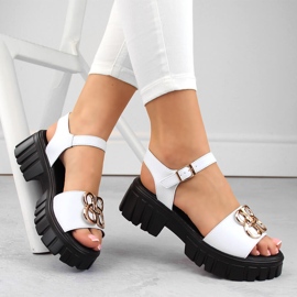 Högklackade och platåsandaler i läder för kvinnor, vit Vinceza 7910 2