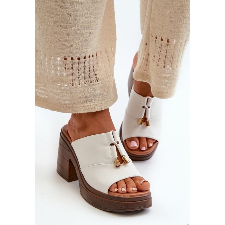 Vinceza Damflip-flops gjorda av ekologiskt läder med en plattform och ett block, vit Dafira 2