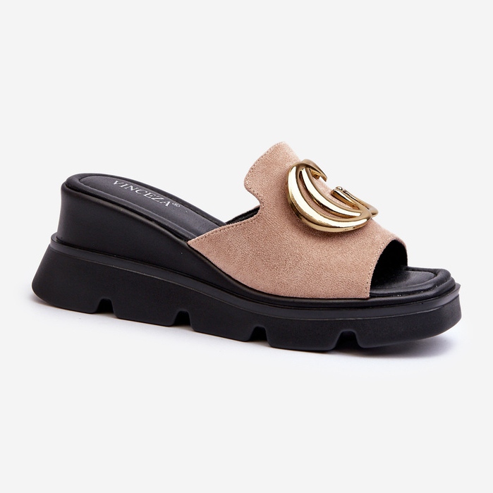 Vinceza Flipflops för kvinnor gjorda av ekomocka på en kil och en plattform med gulddekoration, beige Iaria 1