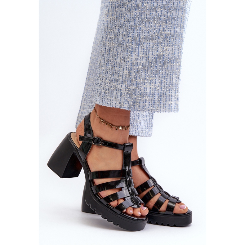 Vinceza Damsandaler i lackskinn på hög klack, Black Aninifer svart 2