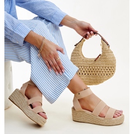 Beige kilasandaler Minna 1