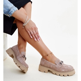 Beige lädermockasiner från Vinceza 1