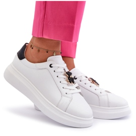 Vinceza Sneakers i läder för kvinnor med nallebjörn, vit Mirven 4