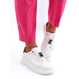 Vinceza Sneakers i läder för kvinnor med nallebjörn, vit Mirven 2