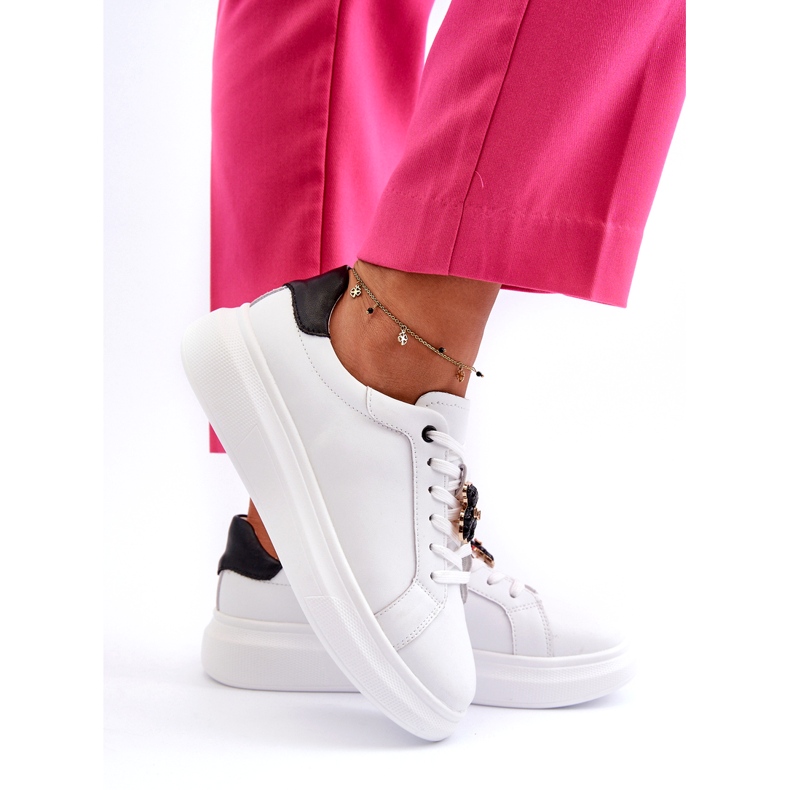 Vinceza Sneakers i läder för kvinnor med nallebjörn, vit Mirven 3