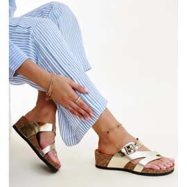 Donata guldmetallic wedge mules gyllene 1