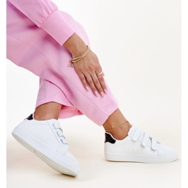 Vita och svarta kardborresneakers från Samala 1