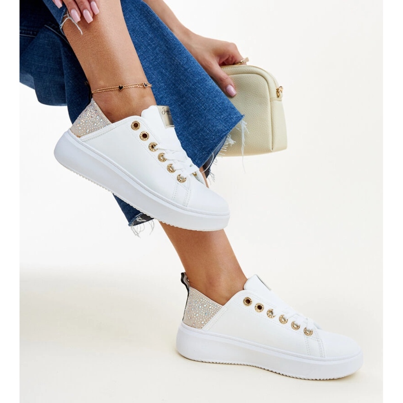 Vita och beige sneakers med zirkoner Antonietta 1