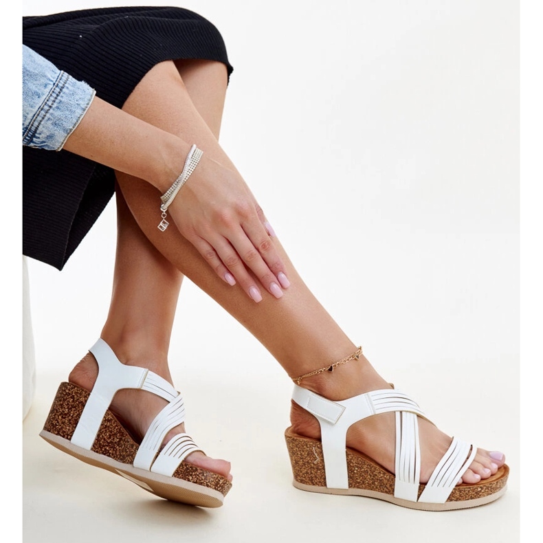 Salmans vita sandaler i kork 1