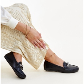 Svarta mockasiner dekorerade med Adiba strass 1