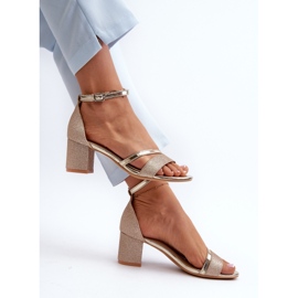 Vinceza Glittriga lågklackade sandaler för kvinnor, Golden Ploemis gyllene 1