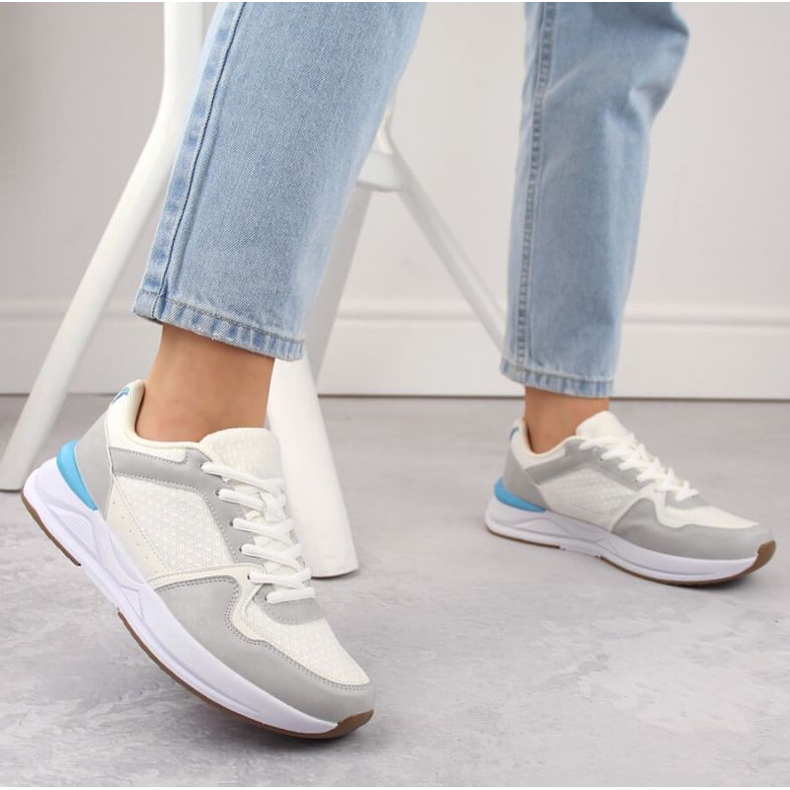 Atletico ATC458B sportskor, vita 2