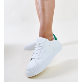 Vita och gröna Akila sneakers 3