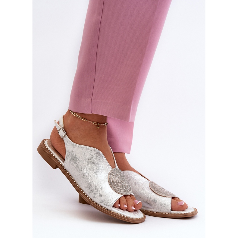 Damsandaler med dekoration på platta klackar S.Barski KV24-057 Silver silver- 2