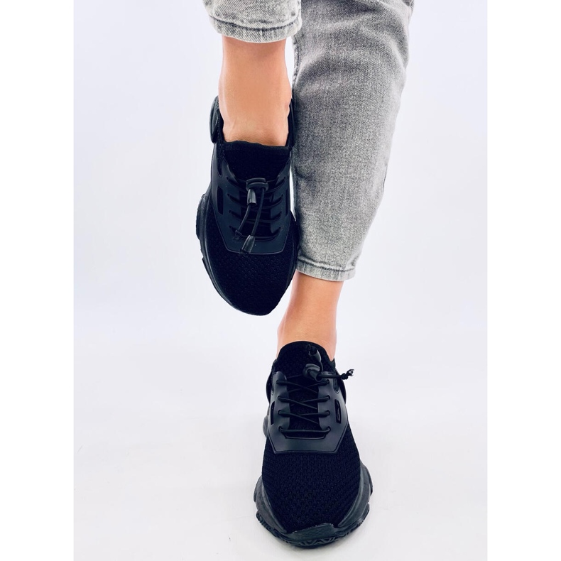 Gymo All Black sneakers svart 1