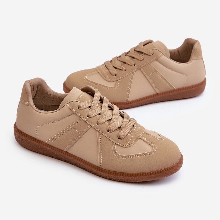 Låga sneakers för kvinnor Beige flätad 1