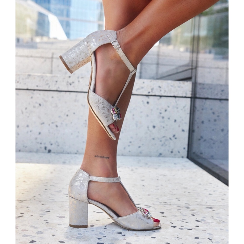 Högklackade sandaler med Gaberna lädersula beige 1