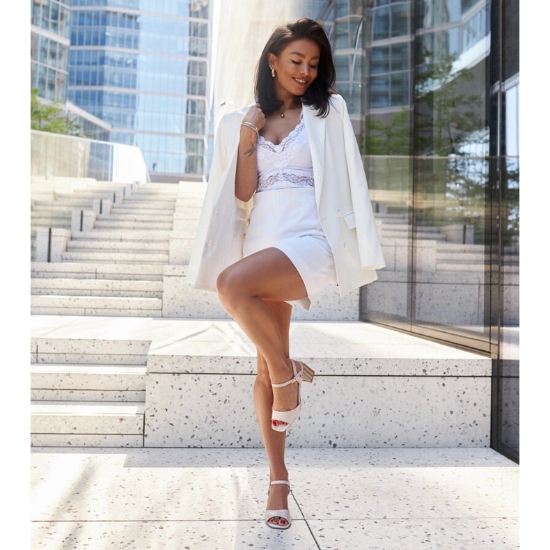 Sandaler med läderinlägg på hög klack beige 1