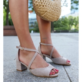 Högklackade sandaler med Raniya lädersula grå 1