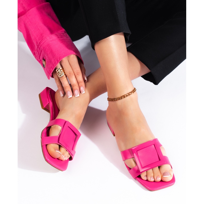 Klassiska rosa eleganta flip-flops för kvinnor 1