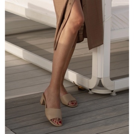 Marco Shoes Puerto Rey flipflops beige 1