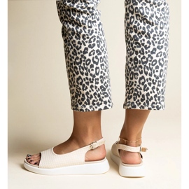 Beige sandaler med tjock sula från Hamond 2