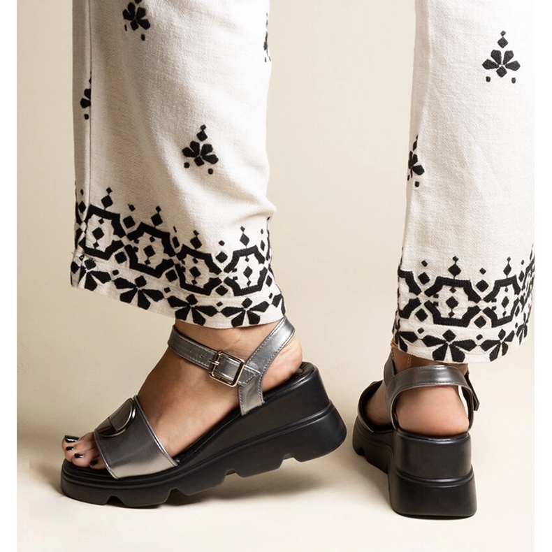 Maddison ekologiska sandaler i läder silver- 2