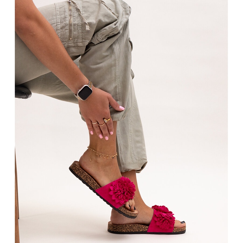 Flipflops med blommor på korksula från Almida rosa 1